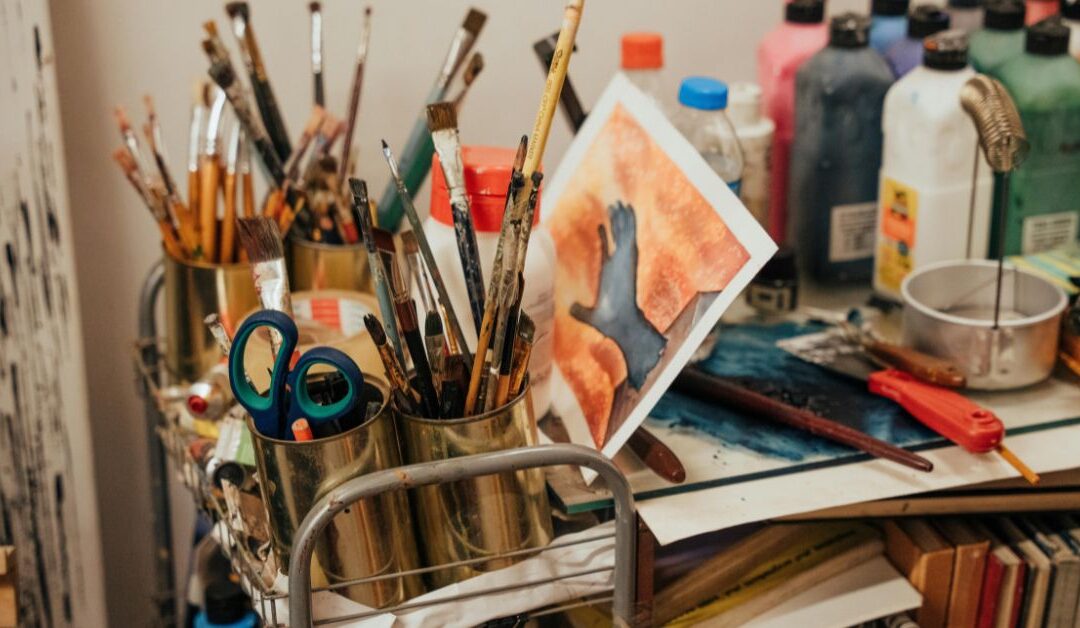 The Essential Guide to Craft Tools & Supplies: Choosing the Right Materials for Every Project